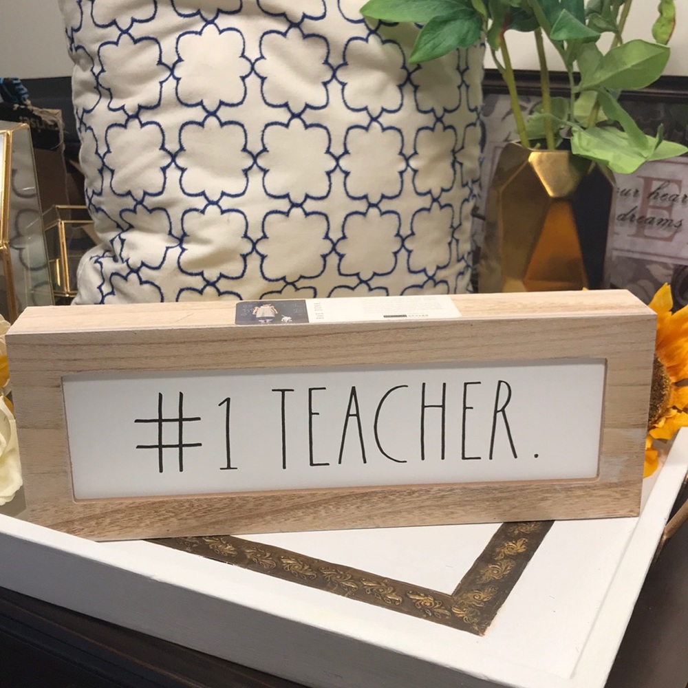 NEW Rae Dunn #1 TEACHER Sign Decoration - Picture 1 of 5